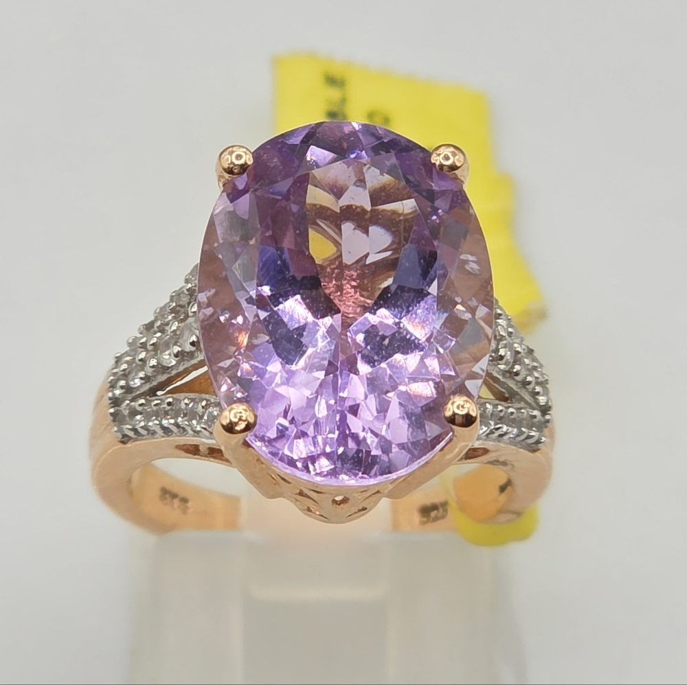 NWOT  Stunning Estate Designer Signed Genuine Rose De France Amethyst Ring